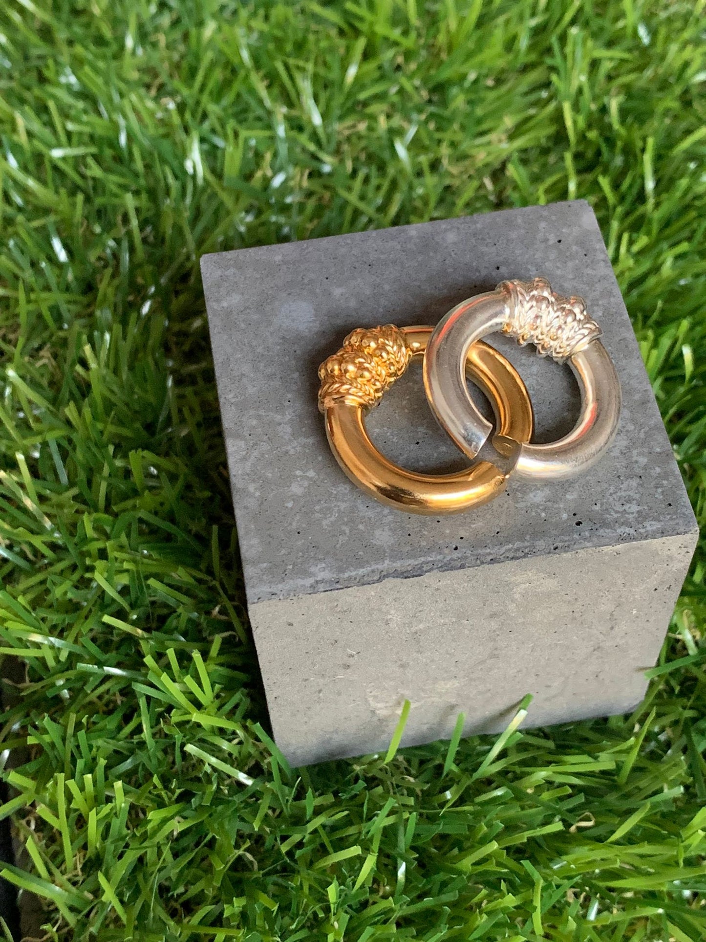 Ear cuff 'YAJYA' Cultura preispanica, Perù